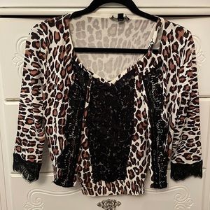 Cardigan set in leopard print with lace